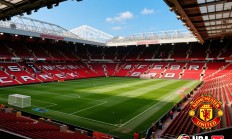 曼联主场不敌热刺，连胜终结