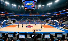 广州富力逆袭胜青岛黄海，强势反弹