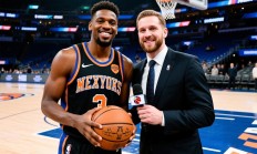 尼克斯签下自由球员霍乐迪