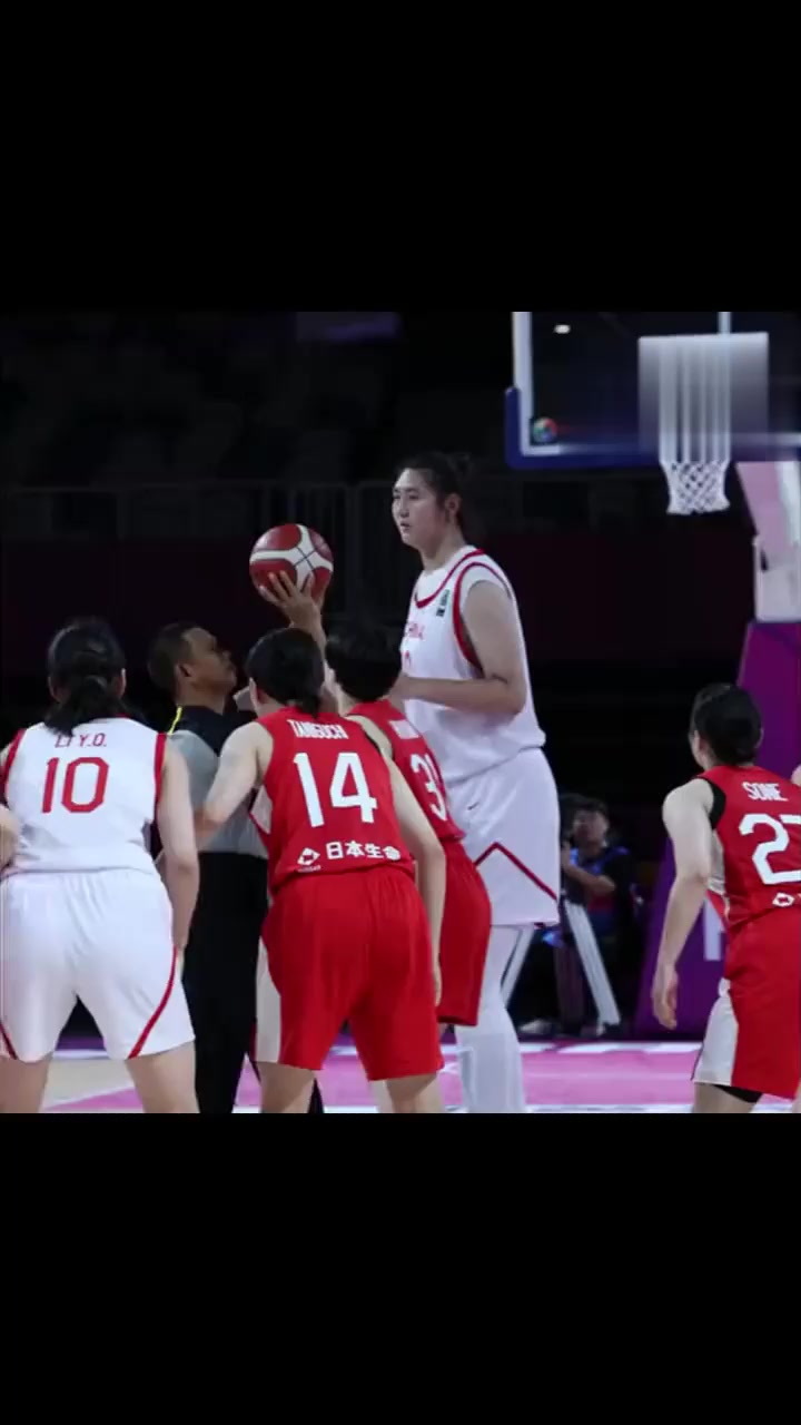 包含32分大胜！张子宇16+4中国女篮热身赛再胜日本的词条