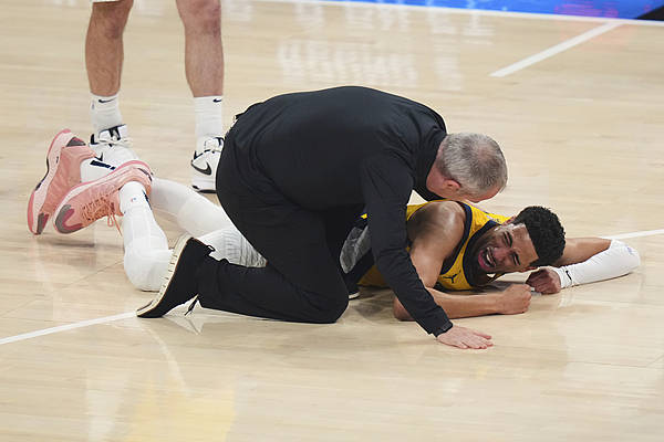 NBA-哈利伯顿右跟腱撕裂总决赛带伤作战