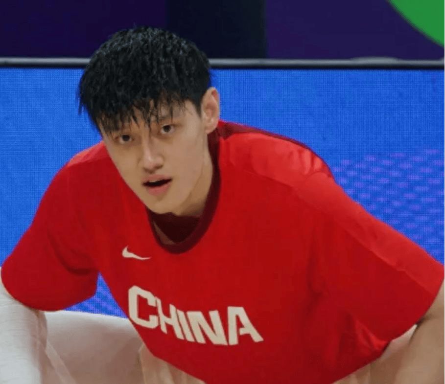 包含男篮亚预赛集锦回顾：曾凡博14分8篮板，中国大胜关岛的词条